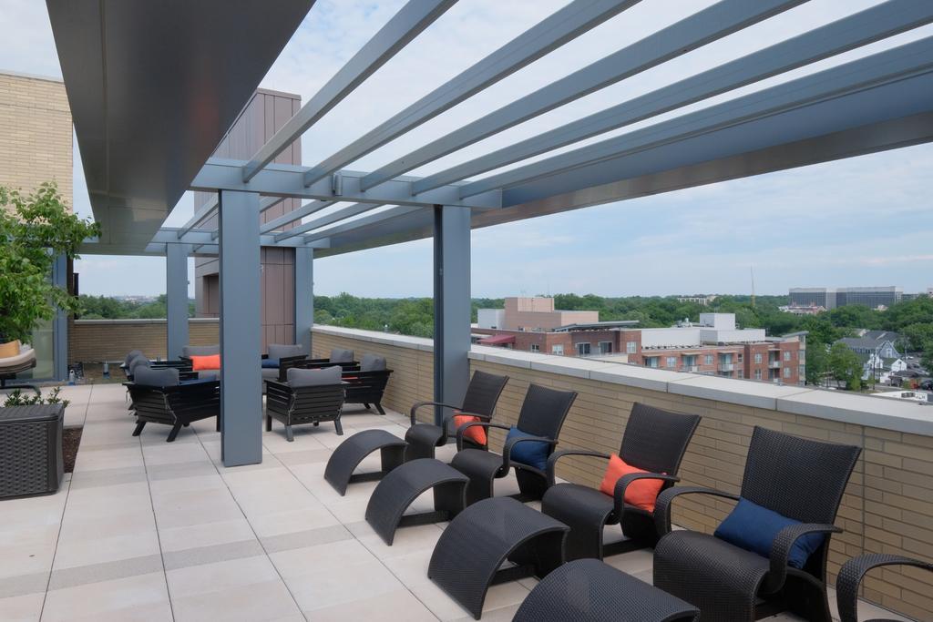 Global Luxury Suites In Downtown Bethesda Exterior photo