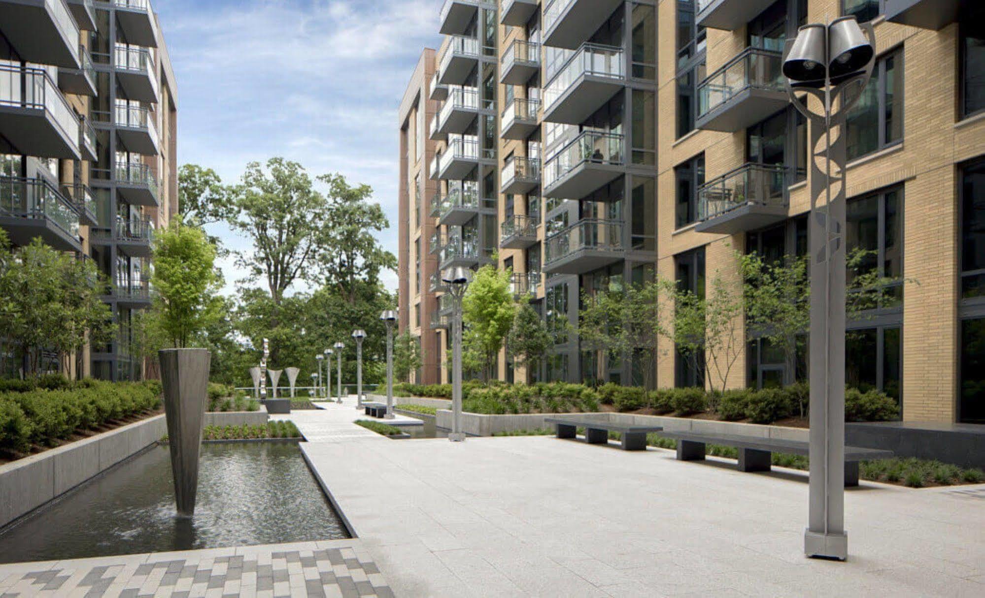 Global Luxury Suites In Downtown Bethesda Exterior photo